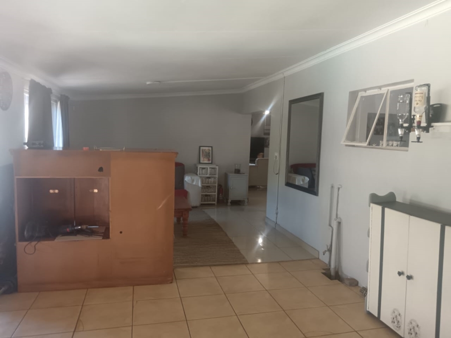 4 Bedroom Property for Sale in Hadison Park Northern Cape
